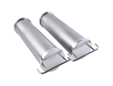 Stainless steel microporous filter element